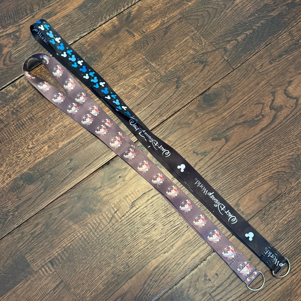Walt Disney World Disney Black & Brown Trading Pin Lanyard Bundle